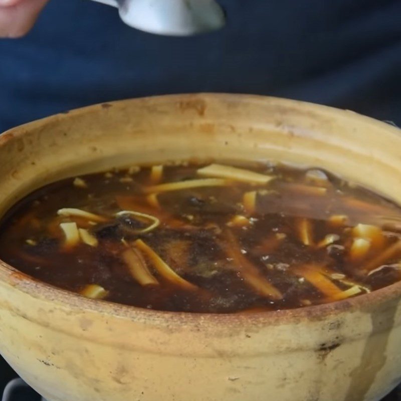 Step 3 Cooking the Hot and sour beef soup