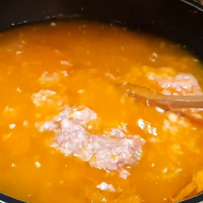 Step 3 Cook the soup Pork pumpkin soup