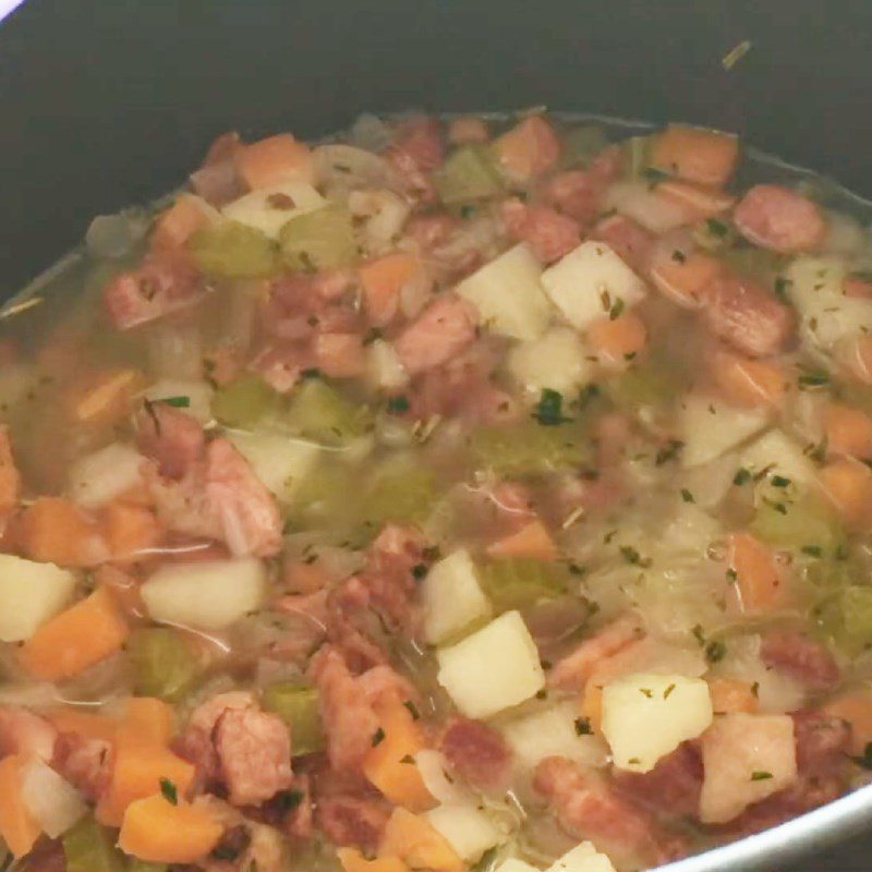 Step 5 Cooking the Soup Potato Bacon Soup