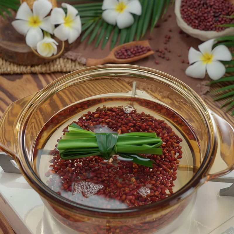 Step 1 Cook and Blend Red Beans Red Bean Tart Cake with Tapioca Flour and Pandan Leaves