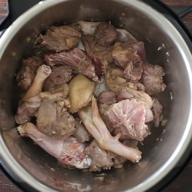 Step 3 Cooking duck with sour tamarind Duck with sour tamarind using an electric pressure cooker