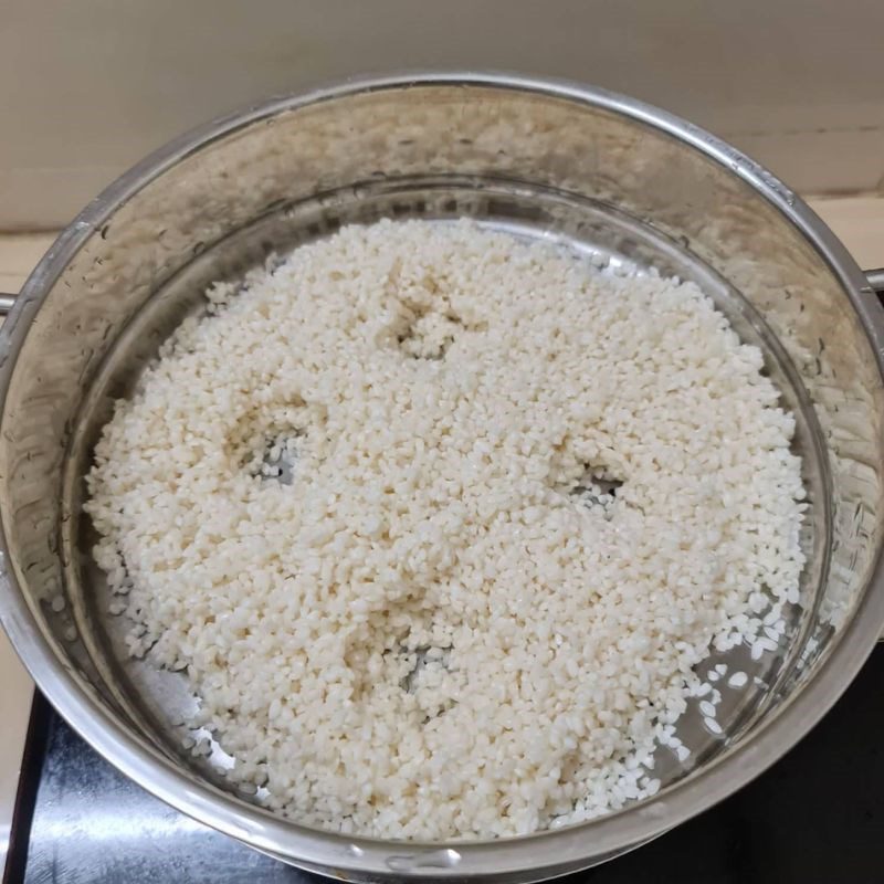 Step 2 Cook sticky rice Coconut sticky rice with lotus seeds (Recipe shared by a user)