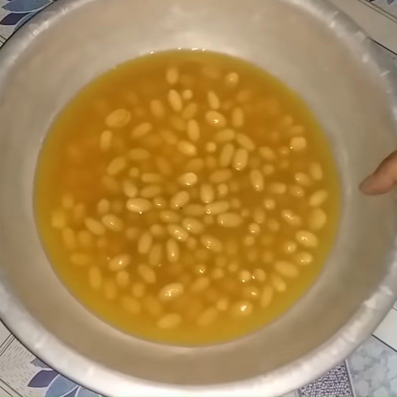 Step 2 Soak the areca nuts Young areca nut candy