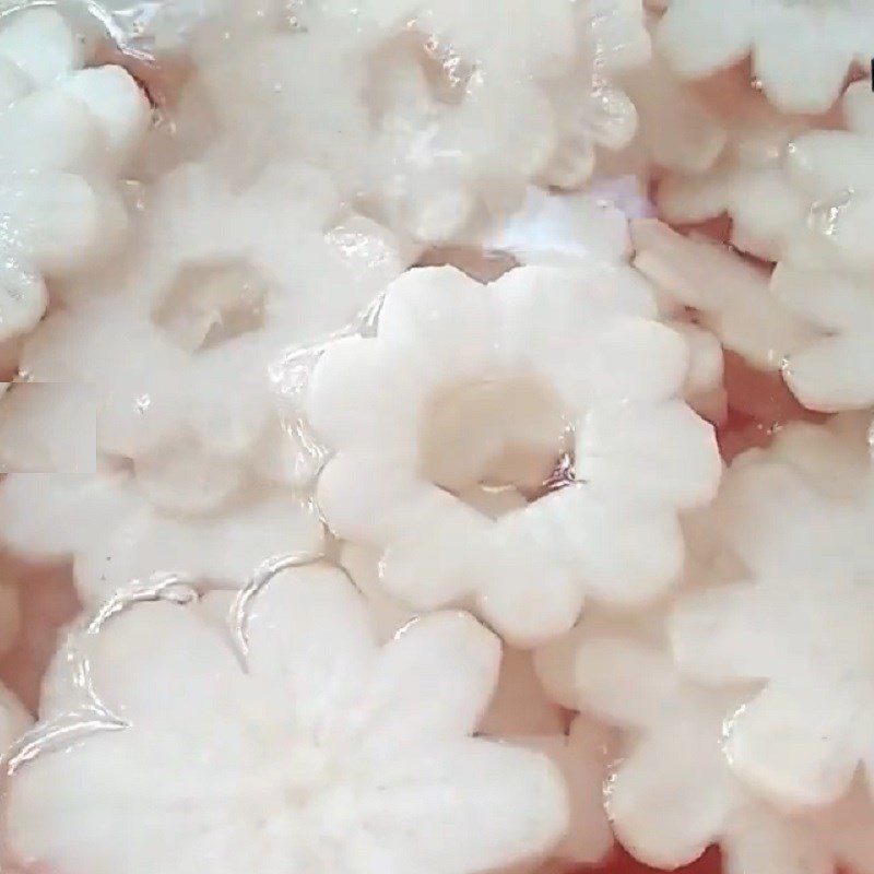 Step 2 Soaking White Radish for White Radish Flower Jam