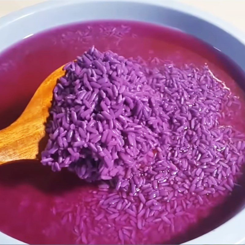 Step 2 Soak the Sticky Rice for Purple Sticky Rice