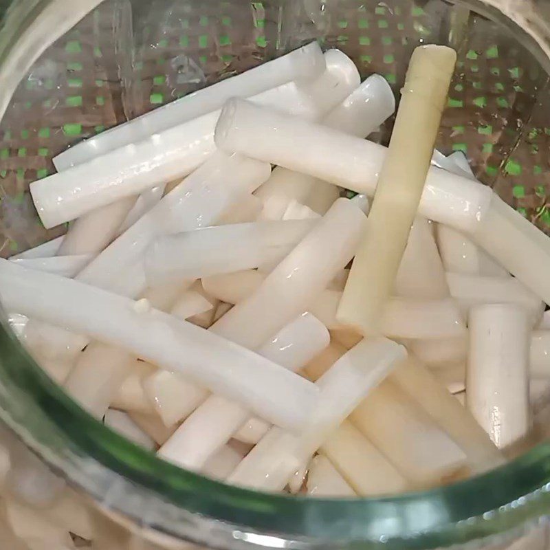 Step 4 Soak lotus stems in pickling brine Pickled lotus stems