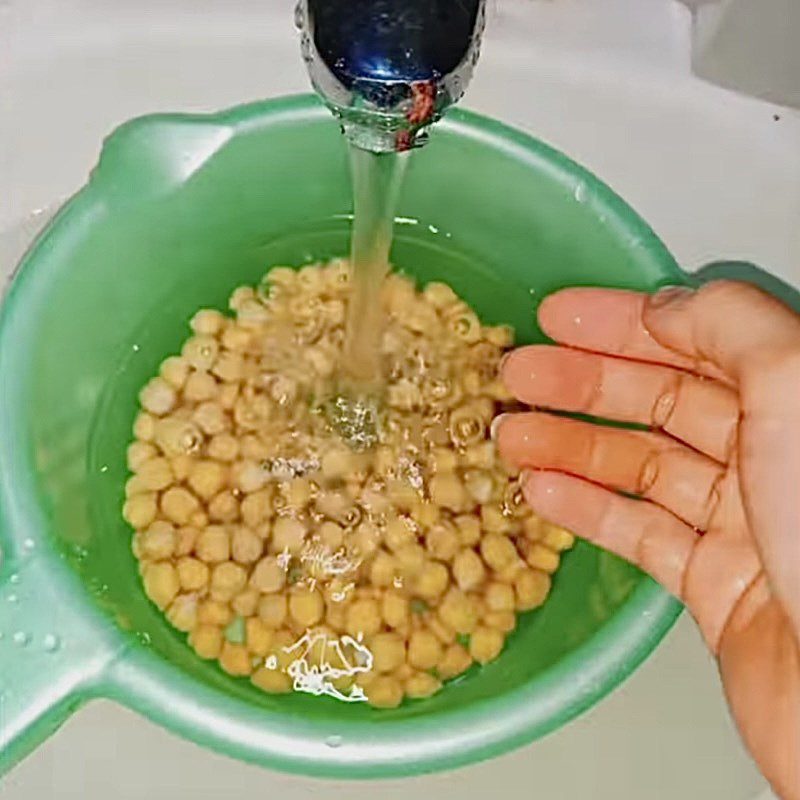 Step 1 Soak chickpeas and almonds Chickpea almond milk