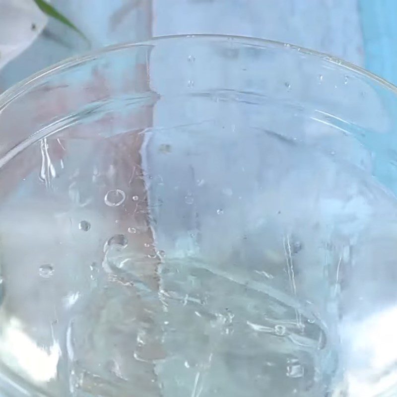 Step 1 Soak the gelatin Watermelon Yogurt Jelly