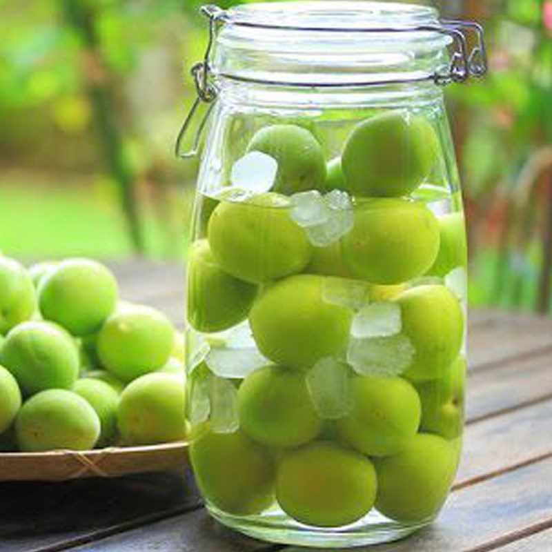 Step 2 Pickling with alcohol Umeshu Japanese Apricot Wine