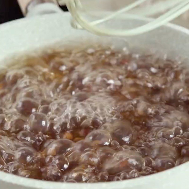 Step 1 Soak and boil red beans Red bean jelly with grass jelly and coconut milk