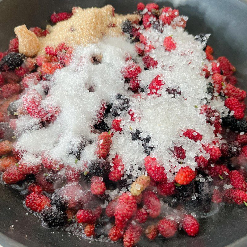 Step 1 Soak and Cook Mulberries with Sugar Mulberry Jam