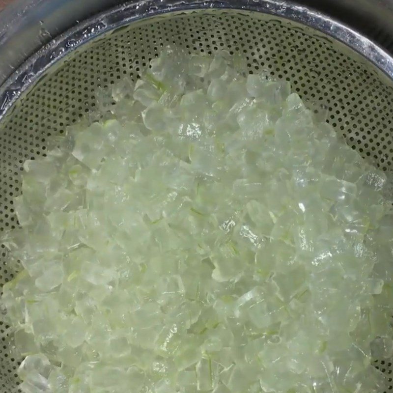 Step 2 Soak and blanch aloe vera Aloe vera chia seeds rock sugar