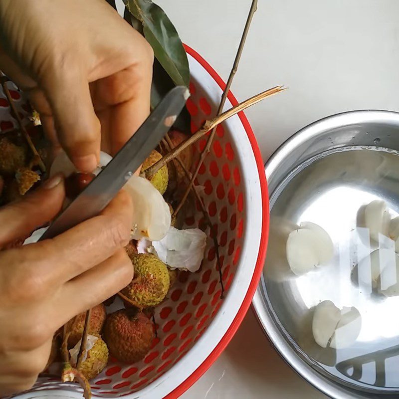 Step 1 Soak Lychee for Lychee Wine