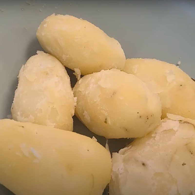 Step 3 Mashing the potatoes French style mashed potatoes