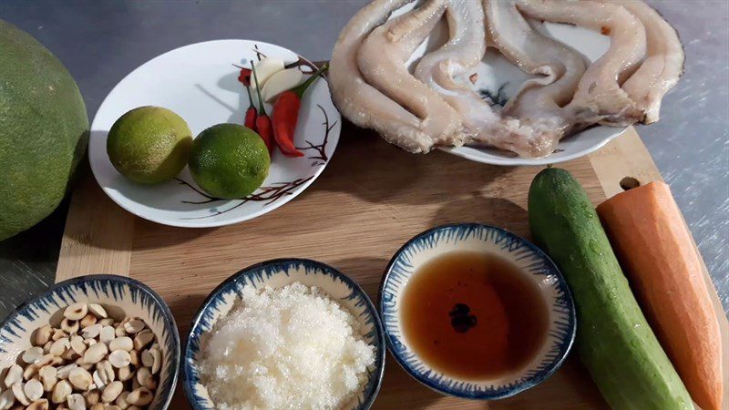 Ingredients for dried shrimp and squid grapefruit salad, dried beef, dried snakehead fish