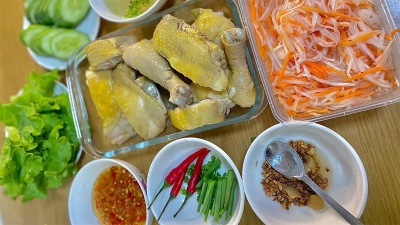 Ingredients for Hainan chicken rice dish