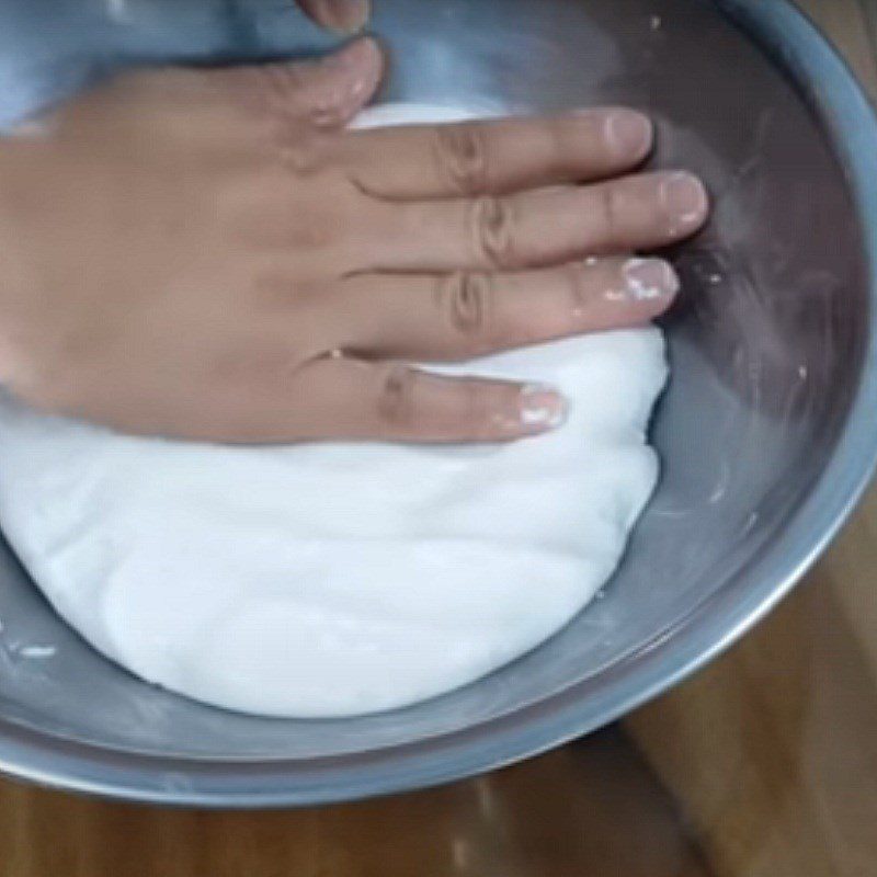 Step 2 Knead the dough Coconut-filled Cookies