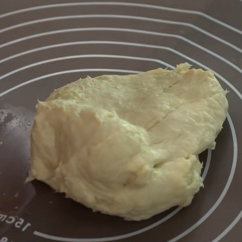 Step 2 Kneading the dough Hamburger bread with cheese and meat filling