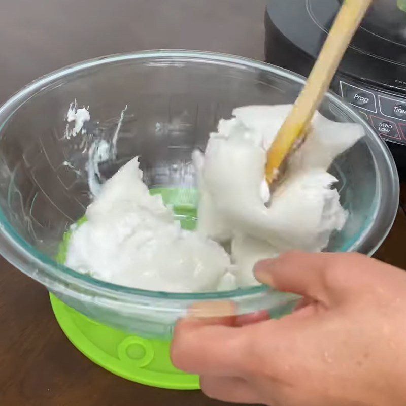 Step 7 Kneading the dough for the second time Traditional rice noodle