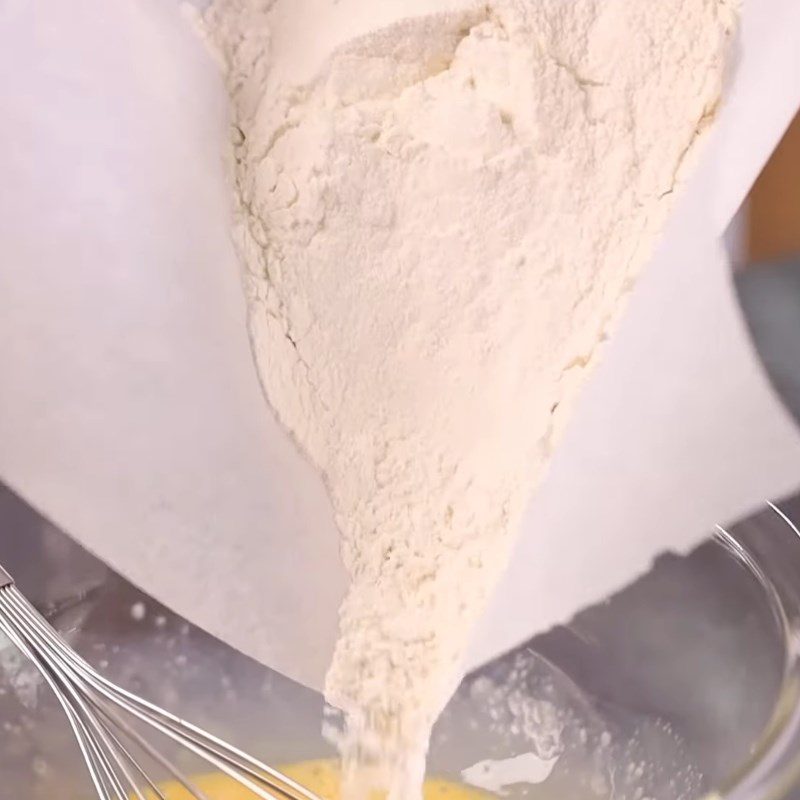 Step 2 Kneading and Proofing the Dough for Taro-Filled Pancakes