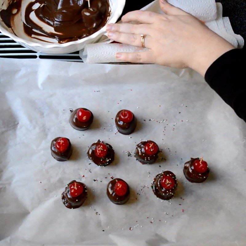 Step 2 Dip the candy and decorate Chocolate dipped marshmallow