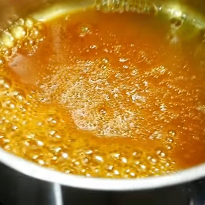 Step 4 Dyeing chicken skin for chicken pho using a pressure cooker