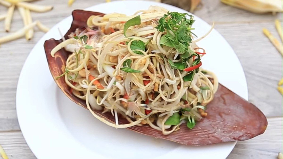 Traditional sour banana flower salad