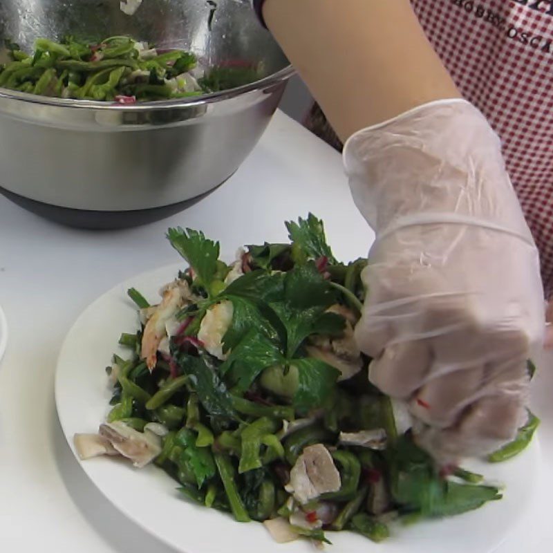 Step 6 Final product Salad of royal vegetable with shrimp and meat