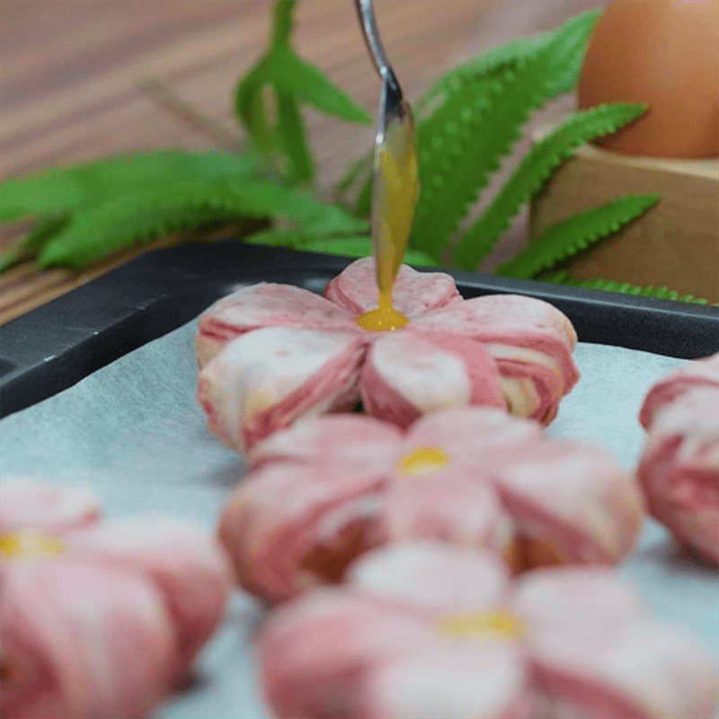 Step 6 Baking the cake Peach cake with layers of red bean filling