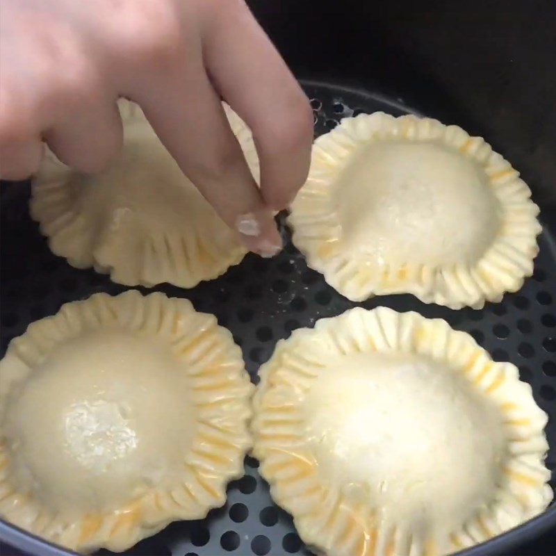 Step 4 Baking the cake Pateso cake using the air fryer