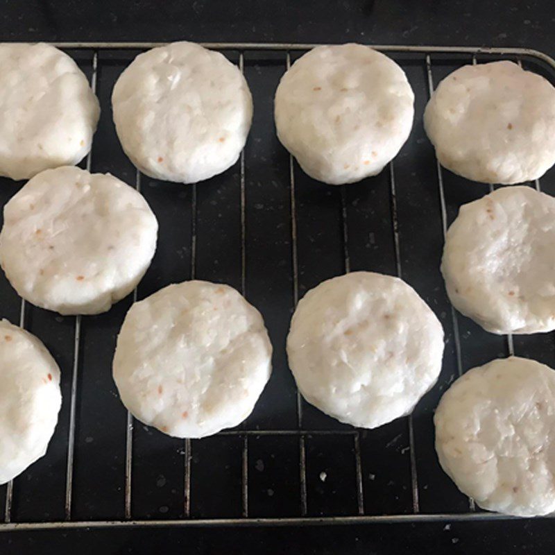 Step 3 Baking the cake Cassava cake with coconut milk