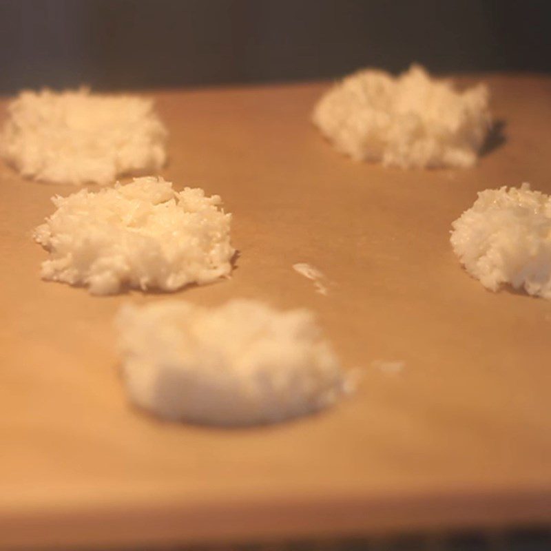 Step 3 Baking the cake Coconut nugget cake