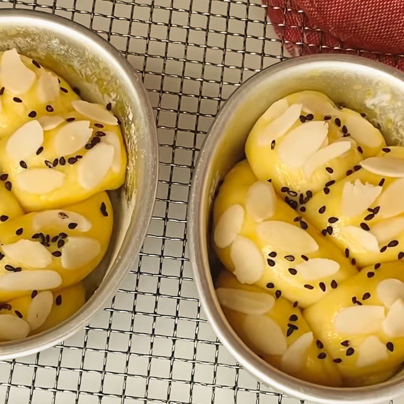 Step 4 Baking Mini Chrysanthemum Bread