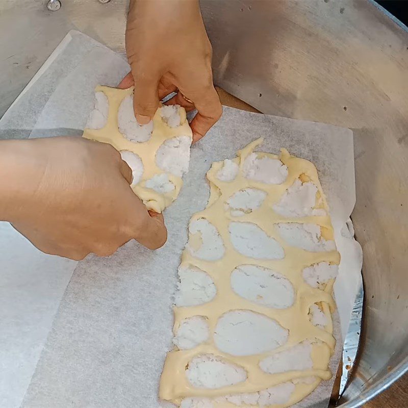 Step 6 Baking Coconut Grid Bread