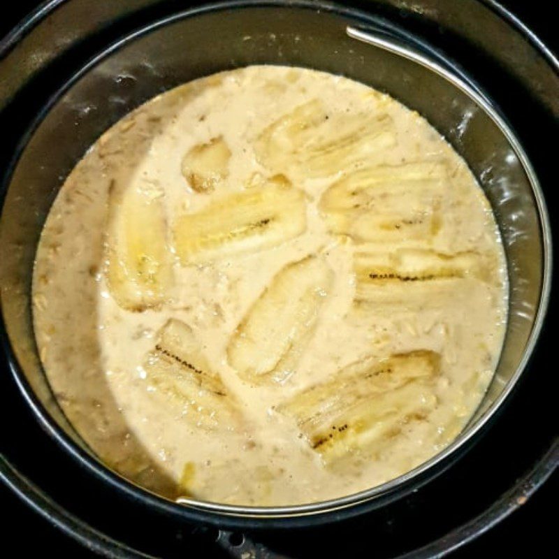 Step 2 Baking the cake Oatmeal banana cake using air fryer