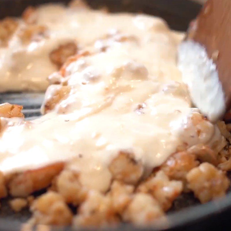 Step 3 Sauté shrimp Baked shrimp with cheese