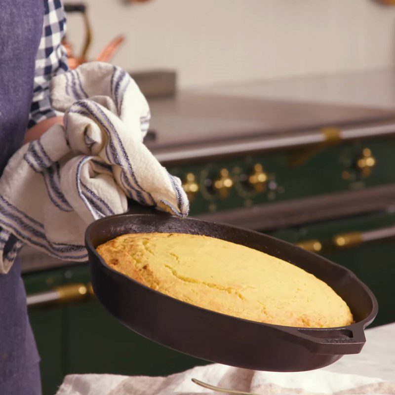 Step 5 Baking the cake Cornbread