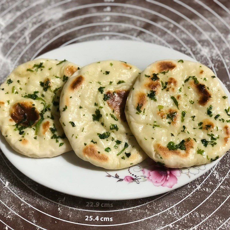 Step 4 Grill the bread in a pan Turkish Flatbread