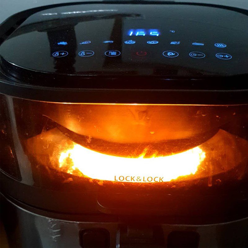 Step 3 Baking the cake using an air fryer for baked cow cake