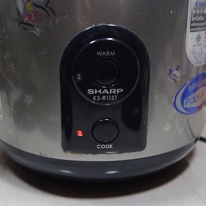 Step 3 Bake cookies with a rice cooker Peanut butter cookie using a rice cooker