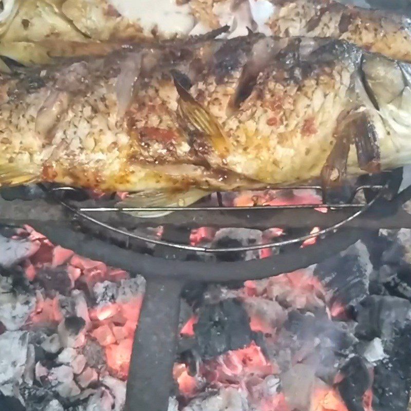 Step 3 Grilled Carp with Chili Salt