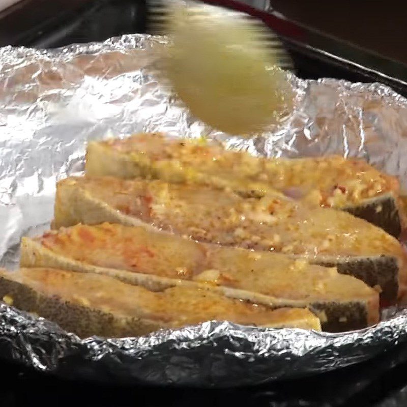 Step 4 Grill cobia Grilled cobia with mayo potato sauce