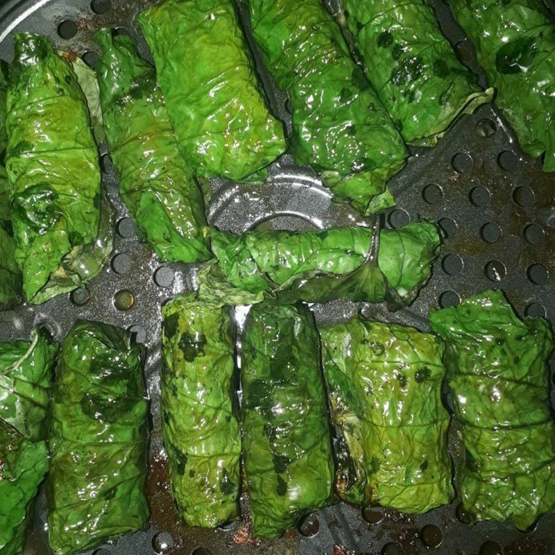 Step 3 Grilling the betel leaf rolls Betel leaf rolls using an air fryer