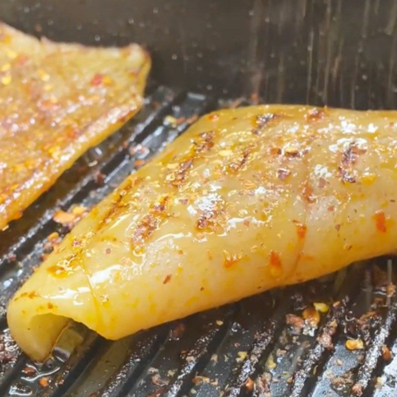 Step 3 Grilled Pork Skin Grilled Pork Skin with Chili Salt