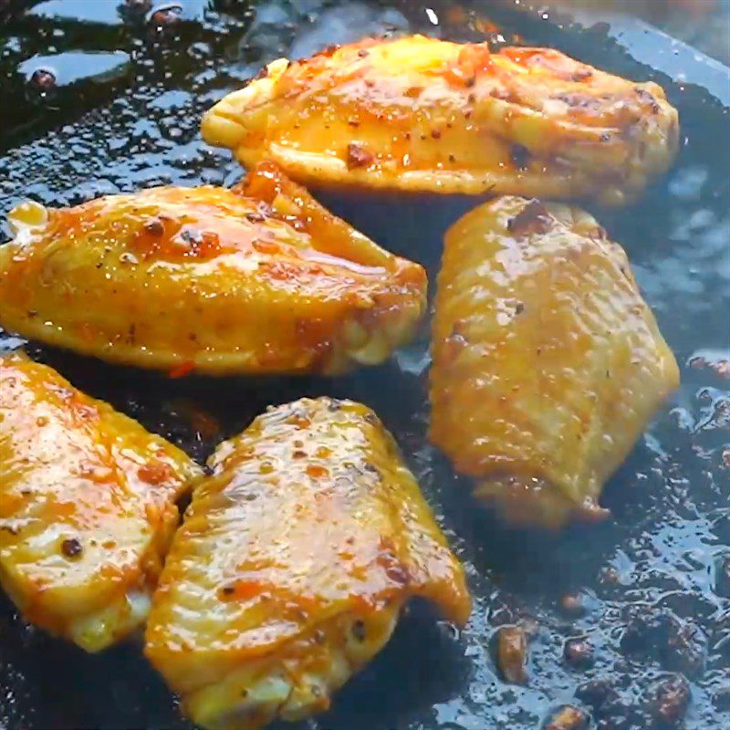 Step 2 Grill the Chicken for Grilled Chicken Wings