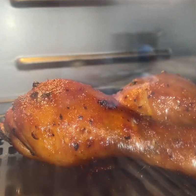 Step 4 Baking Chicken KFC Pepper Roast (Recipe shared from TikTok Cooking with TasteVN)