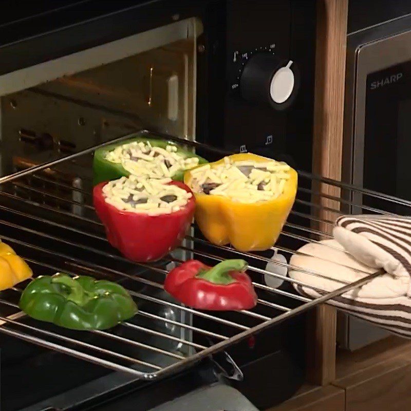 Step 5 Grill the bell peppers for stuffed seafood bell peppers