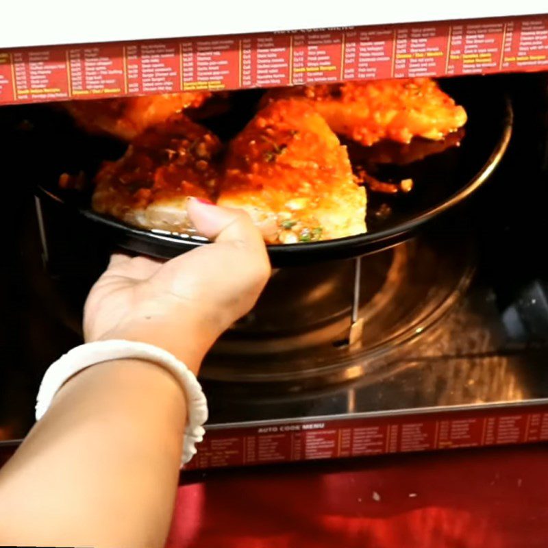 Step 3 Grill the spicy catfish fillet