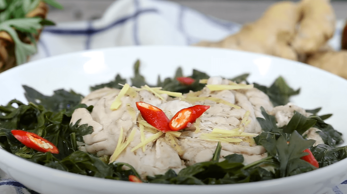 Steamed pig brain with mugwort