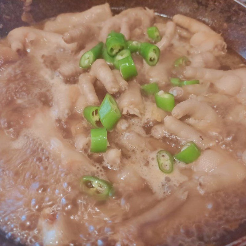 Step 3 Braised Chicken Feet Chicken feet braised in beer